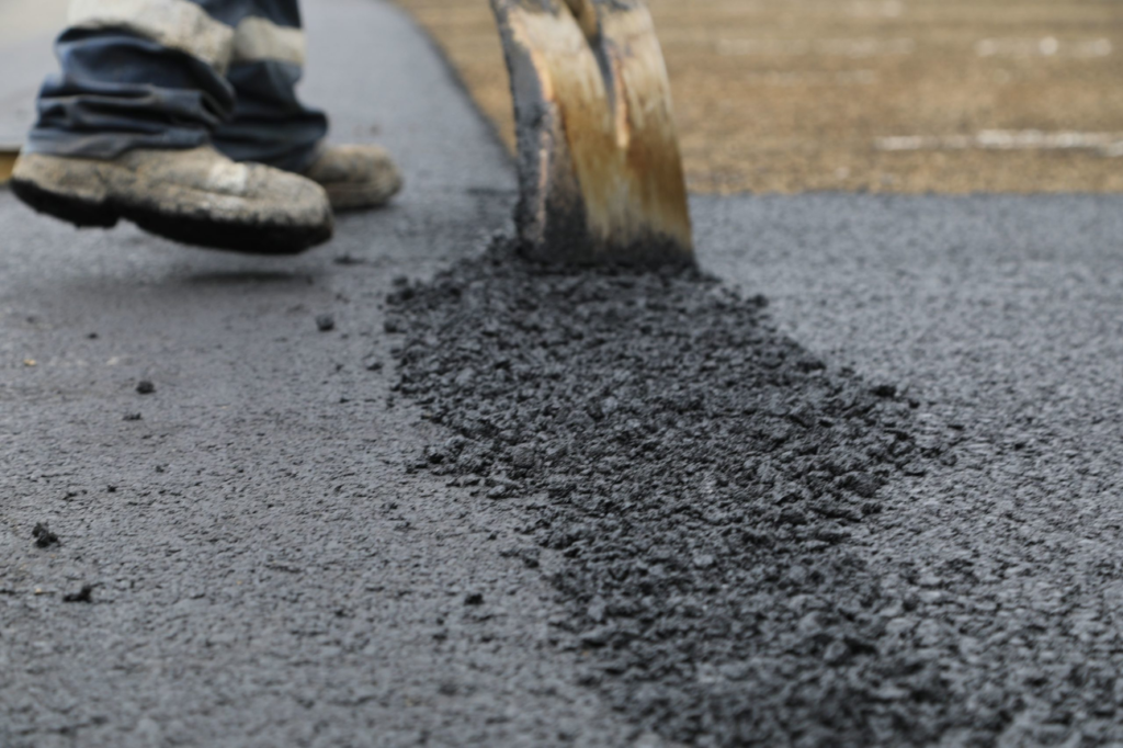 Manawatu Concrete trusted by locals for reliable Chip Seal Manawatu and concrete services.